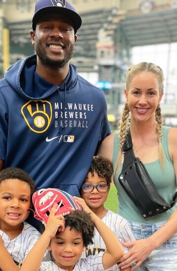 Lorenzo Cain with his wife Jenny Cain and children
